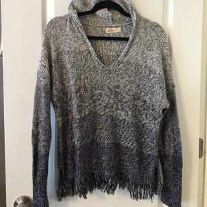Hollister sweater